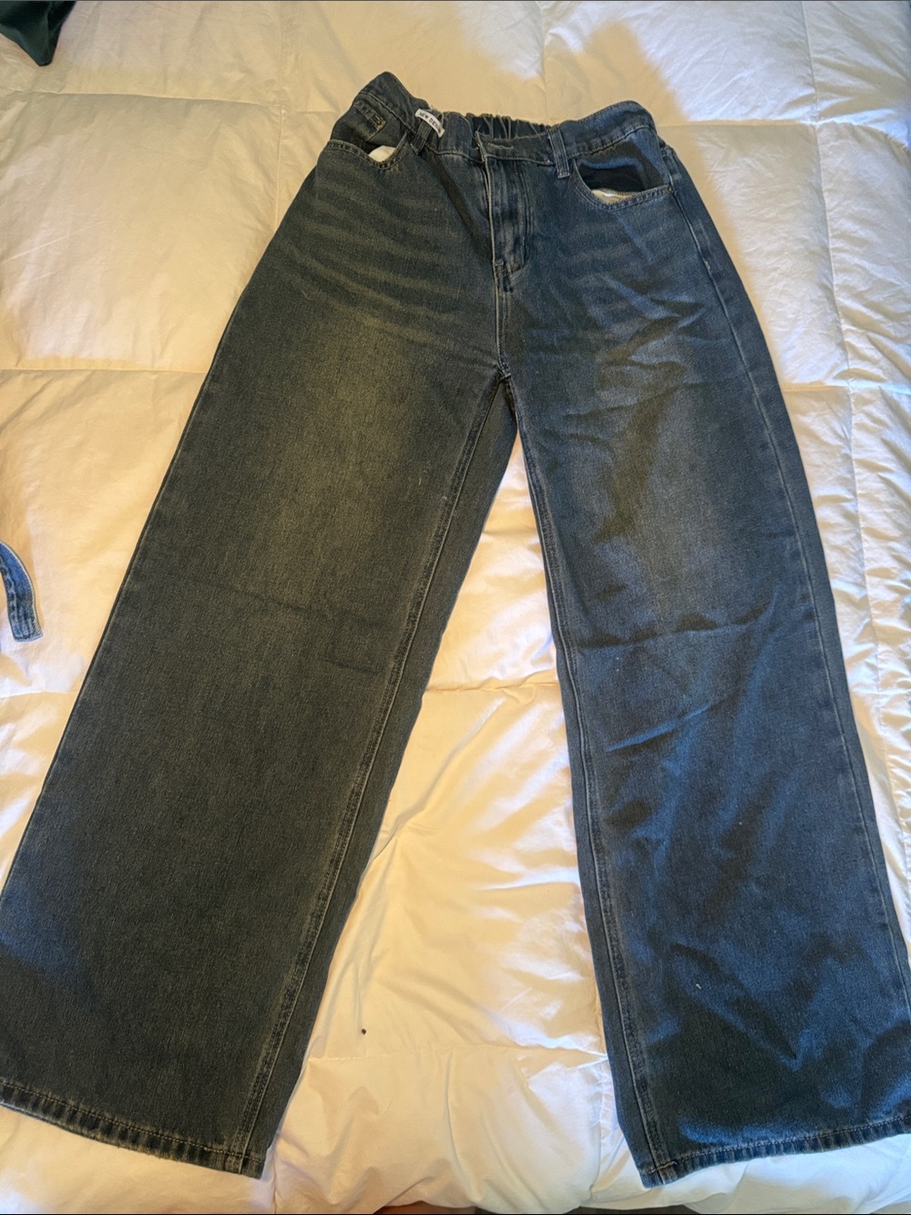 Wide Leg Dark Wash Denim Jeans - Blue